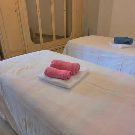 77 - Iun R4800 Apartment *